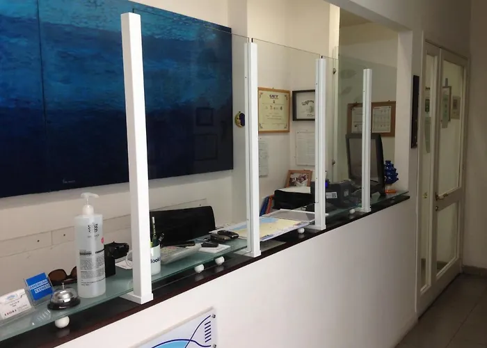 Mare Nostrum Petit 酒店 波扎洛