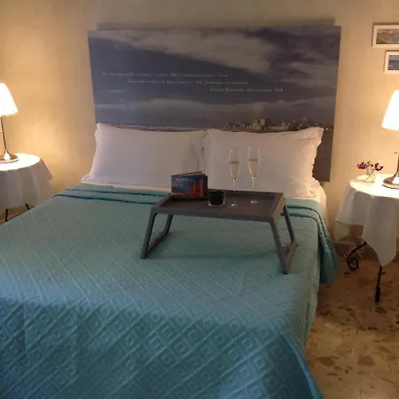 Hotel Mare Nostrum Petit 2*