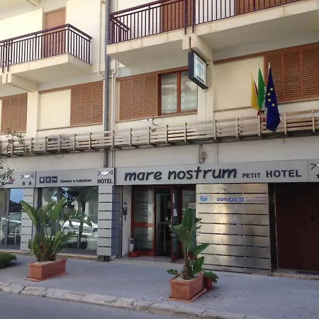 Mare Nostrum Petit Hotel 2*