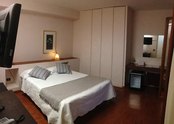 Hotel Mare Nostrum Petit 2*